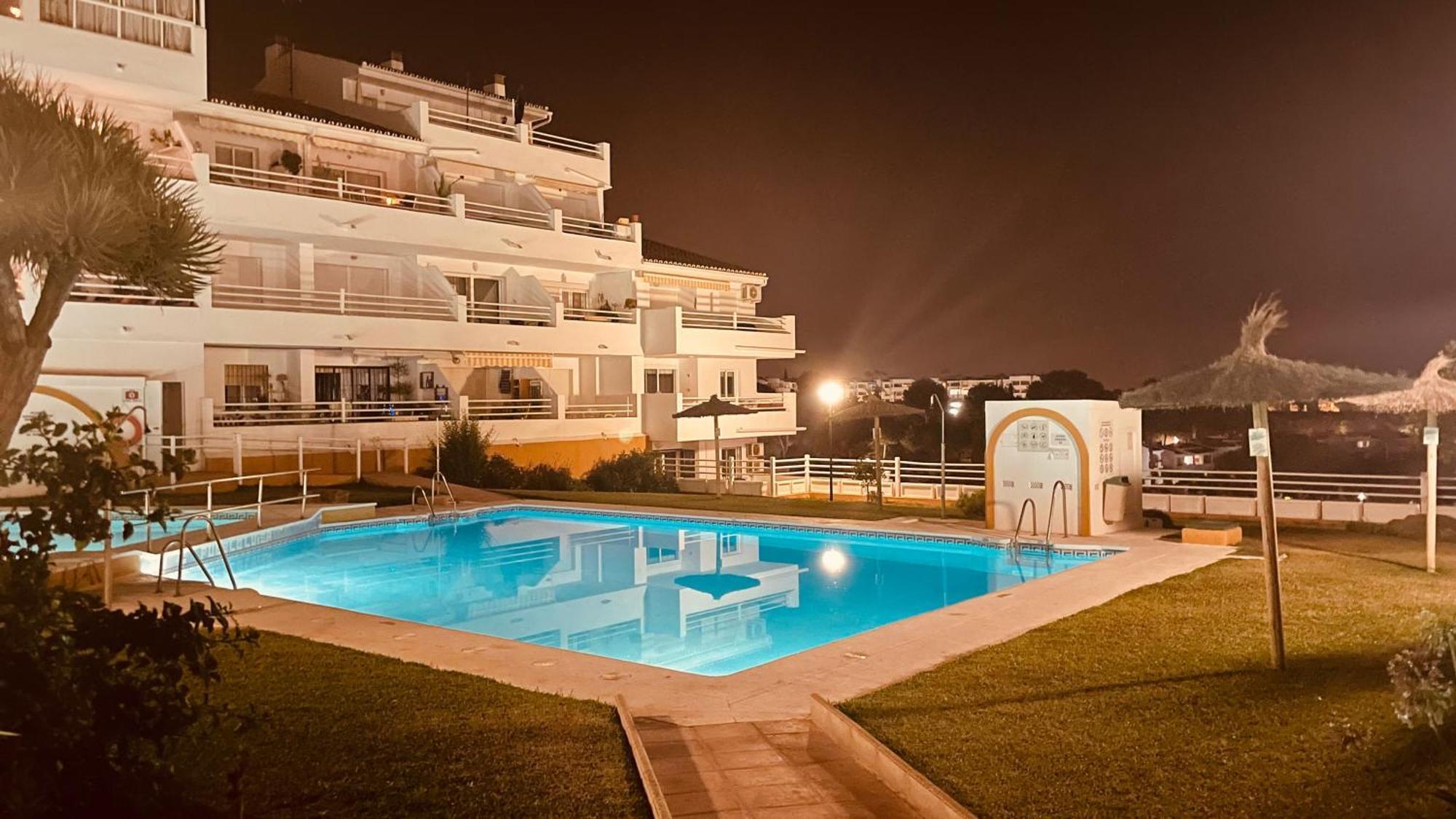 Seaview Apartment Mira Andalus Sitio de Calahonda Exterior photo